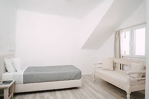 With-inn Mykonos Suites