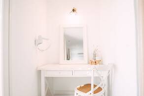 With-inn Mykonos Suites