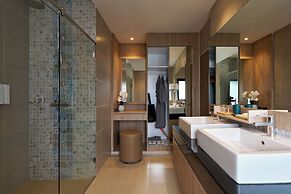 Patong Bay Hill Resort