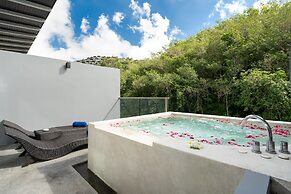 Patong Bay Hill Resort