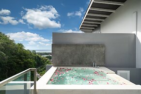 Patong Bay Hill Resort