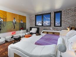Snow Lodge Hotel Courchevel 1850