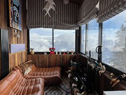 Snow Lodge Hotel Courchevel 1850