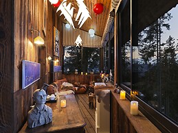 Snow Lodge Hotel Courchevel 1850