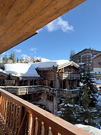 Snow Lodge Hotel Courchevel 1850
