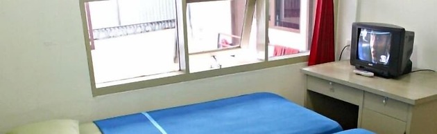 De Sun Pasteur Guest House by HouseinBandung