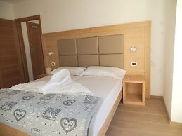 Aparthotel Dolomites Living&Relax