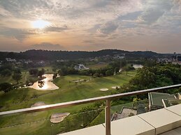 Radisson Golf & Convention Center Batam