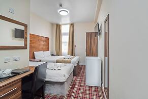 Lucky 8 Hotel