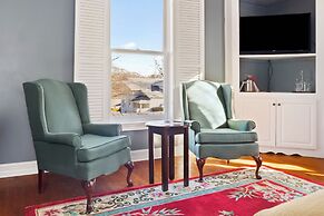 Stone Mountain Manor