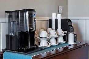 Stone Mountain Manor