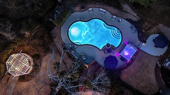 Stone Mountain Manor