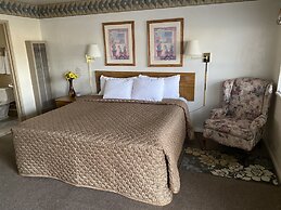 Rainbow Inn & Cottages