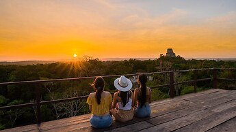 Hostal Jungle Lodge Tikal