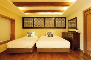 Hansan Marina Hotel & Resort