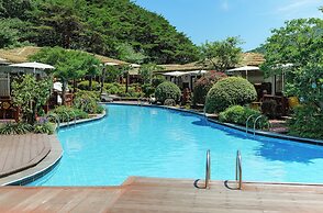 Hansan Marina Hotel & Resort