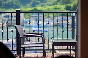 Hansan Marina Hotel & Resort