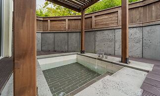 Hansan Marina Hotel & Resort