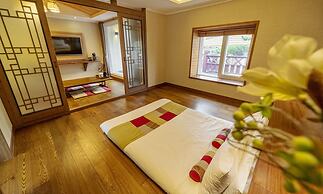 Hansan Marina Hotel & Resort