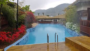 Hansan Marina Hotel & Resort