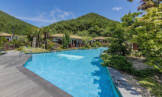 Hansan Marina Hotel & Resort