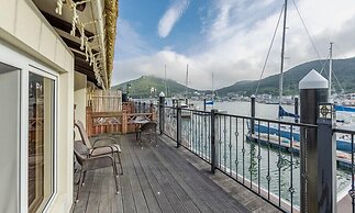 Hansan Marina Hotel & Resort