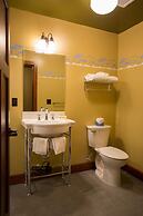 McMenamins Anderson School