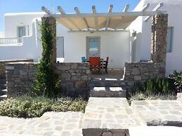 Sea Side Studios & Houses