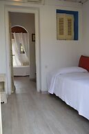 Sea Side Studios & Houses