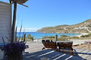 Sea Side Studios & Houses