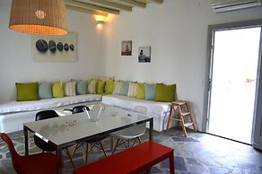 Sea Side Studios & Houses