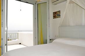 Sea Side Studios & Houses