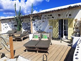 Sea Side Studios & Houses