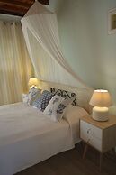 Sea Side Studios & Houses