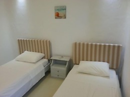 Sea Side Studios & Houses