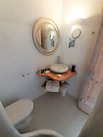 Sea Side Studios & Houses