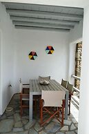 Sea Side Studios & Houses