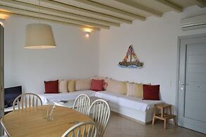 Sea Side Studios & Houses