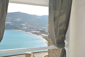 Sea Side Studios & Houses