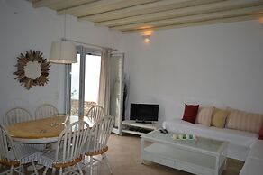 Sea Side Studios & Houses