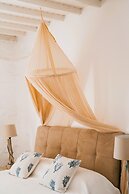 Sea Side Studios & Houses