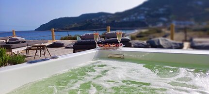 Sea Side Studios & Houses