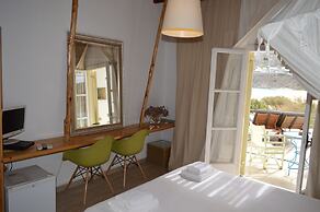 Sea Side Studios & Houses