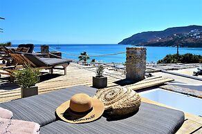 Sea Side Studios & Houses