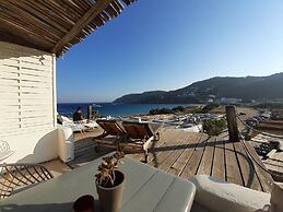 Sea Side Studios & Houses