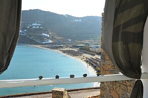 Sea Side Studios & Houses