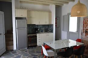 Sea Side Studios & Houses