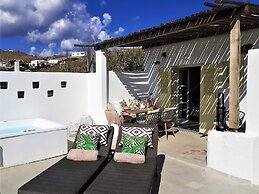 Sea Side Studios & Houses