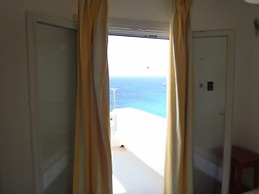 Sea Side Studios & Houses