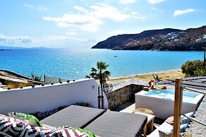 Sea Side Studios & Houses